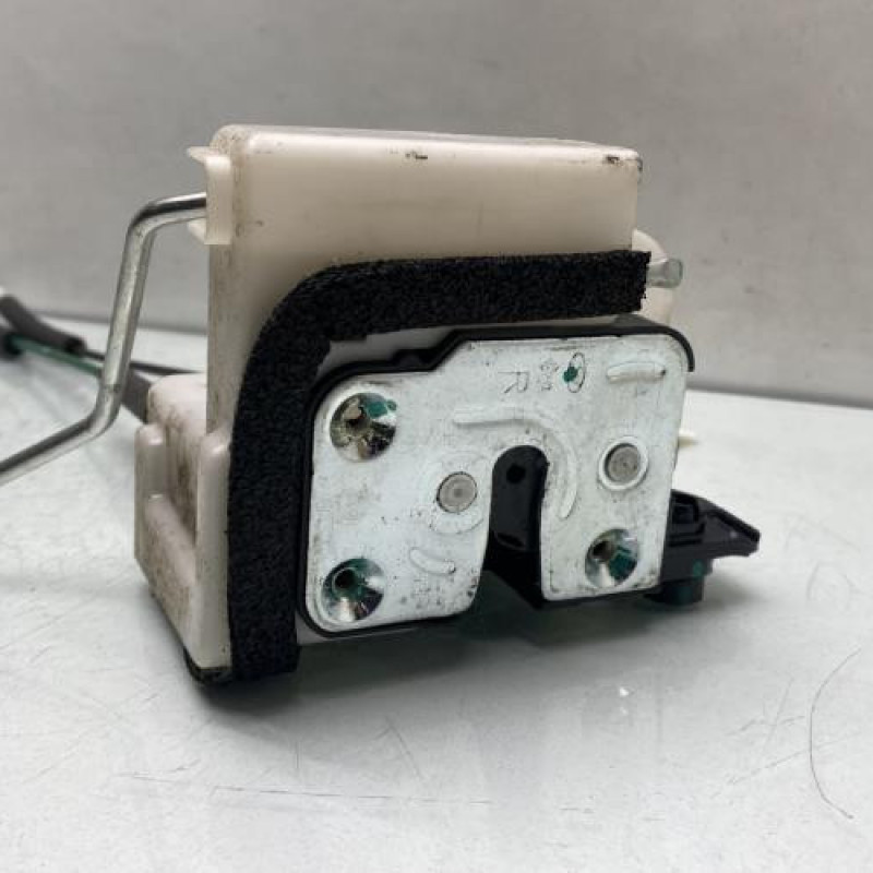 Serrure arriere droit HYUNDAI I 10 2 Photo n°1