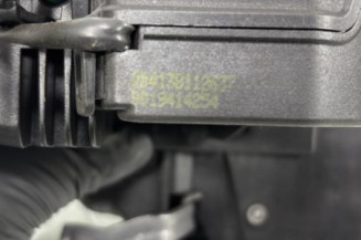 Serrure avant droit MERCEDES CLASSE CLK 209