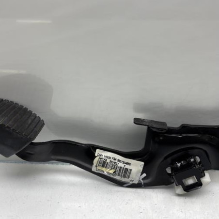 Pedale de frein PEUGEOT 208 1 Photo n°1