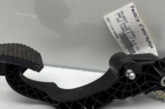 Pedale d'embrayage PEUGEOT 208 1 Photo n°1