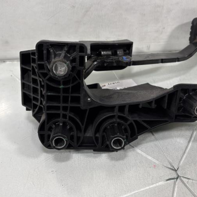 Pedale de frein RENAULT CLIO 5 Photo n°5