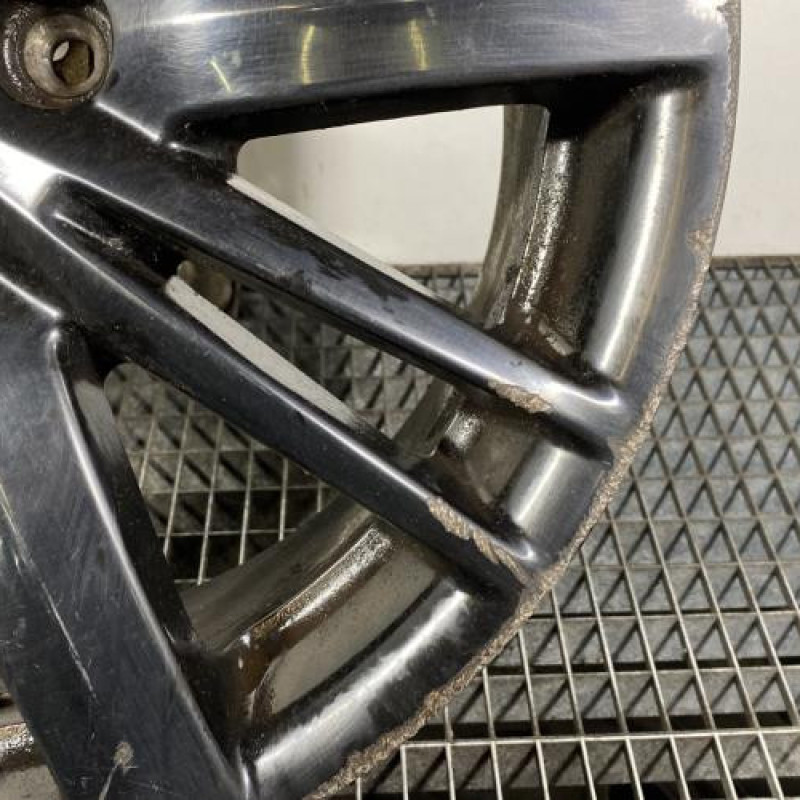 Jante RENAULT MEGANE 3 Photo n°3