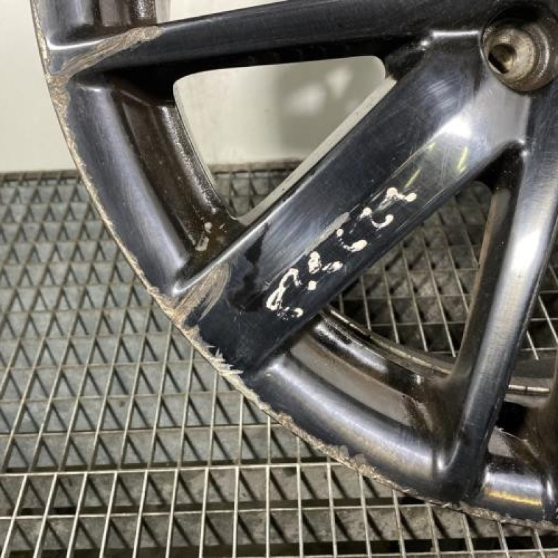 Jante RENAULT MEGANE 3 Photo n°4