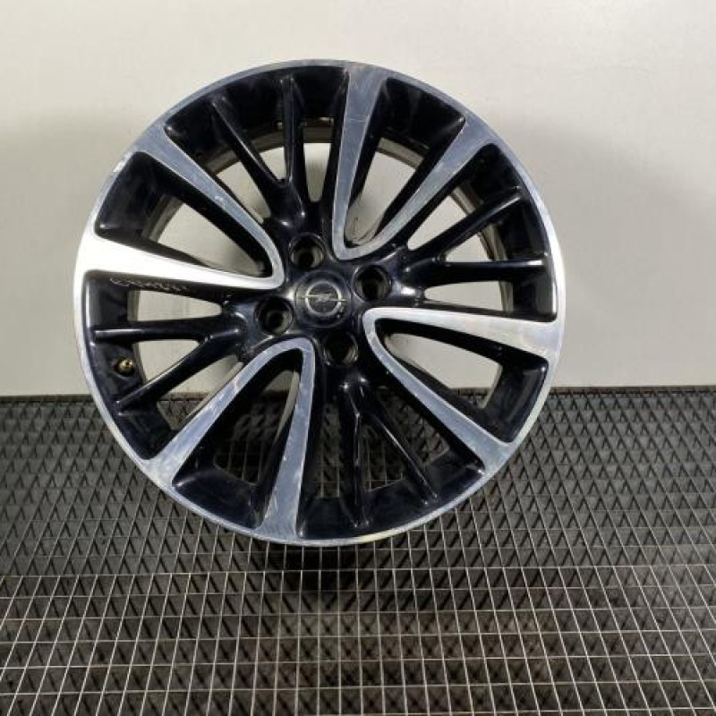 Jante OPEL CORSA E Photo n°1