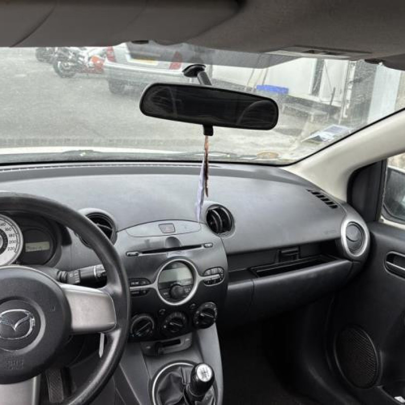 Neiman MAZDA 2 2 Photo n°10