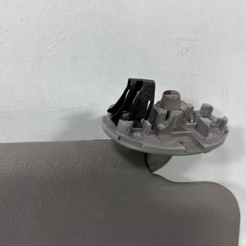 Pare soleil gauche TOYOTA YARIS 2 Photo n°3