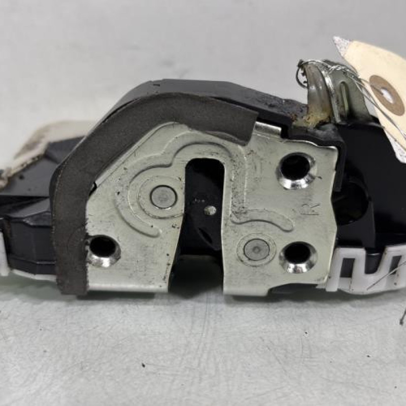 Serrure avant droit TOYOTA YARIS 2 Photo n°2