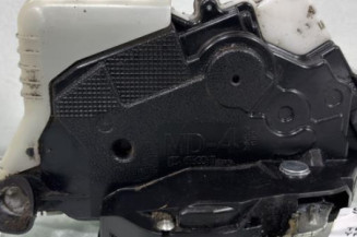 Serrure avant droit TOYOTA YARIS 2