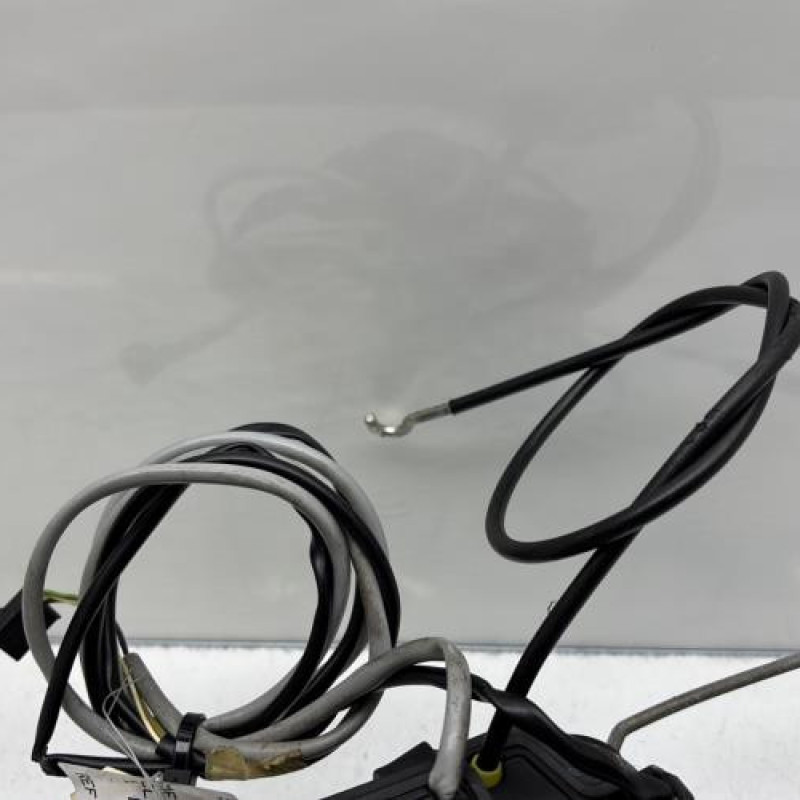 Serrure avant gauche MERCEDES CLASSE C 203 COUPE SPORT Photo n°5