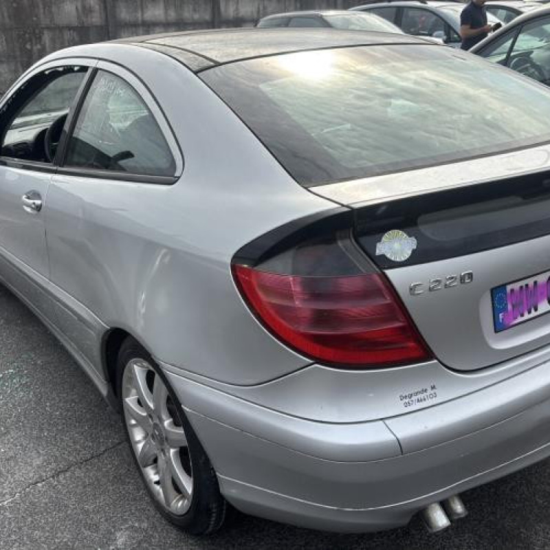 Serrure avant gauche MERCEDES CLASSE C 203 COUPE SPORT Photo n°12