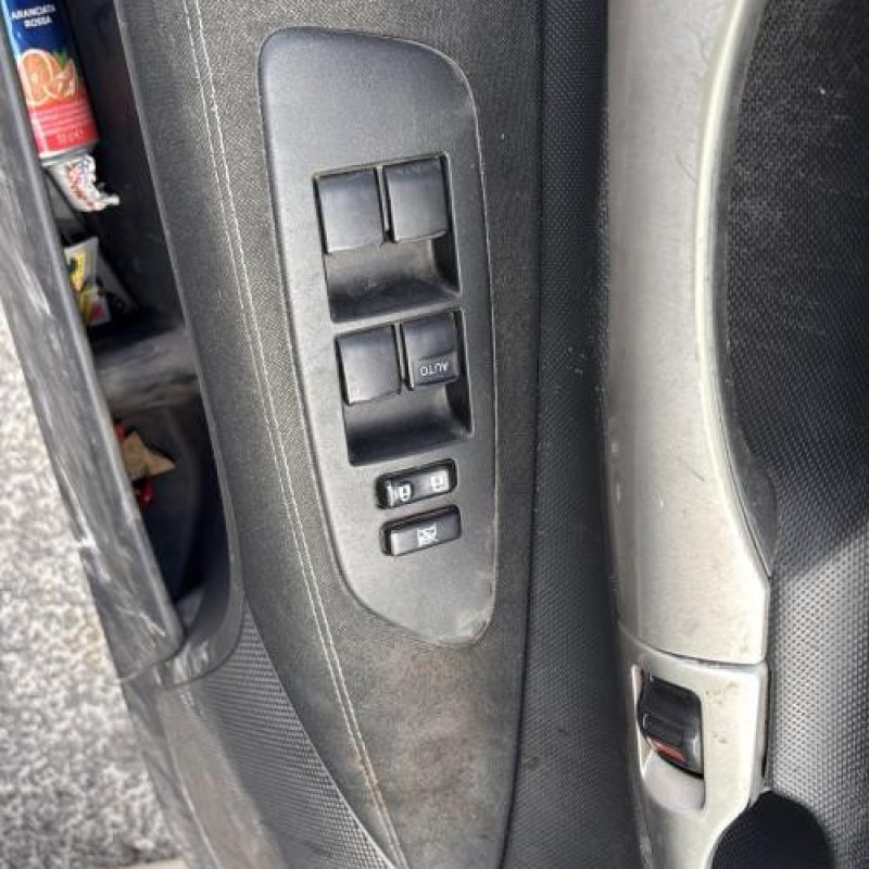 Serrure de coffre TOYOTA AURIS 1 Photo n°12