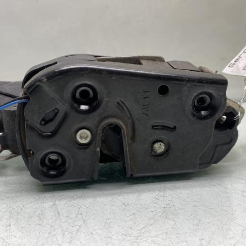 Serrure avant gauche MERCEDES VITO 639 Photo n°1