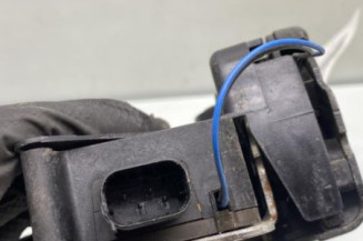 Serrure avant gauche MERCEDES VITO 639