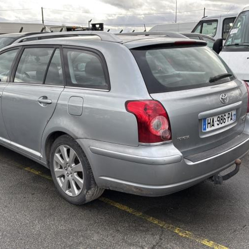 Serrure arriere droit TOYOTA AVENSIS 2 Photo n°9