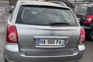 Serrure arriere gauche TOYOTA AVENSIS 2