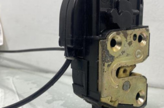 Serrure arriere droit NISSAN MICRA 3 Photo n°1