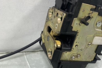 Serrure arriere droit NISSAN MICRA 3