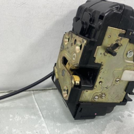 Serrure arriere droit NISSAN MICRA 3