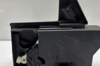 Serrure avant droit DACIA SANDERO 2