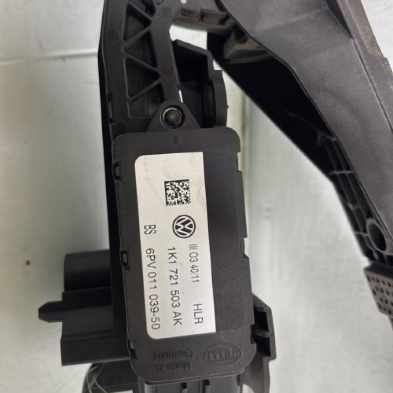 Pedale d'accelerateur VOLKSWAGEN GOLF 6 Photo n°4