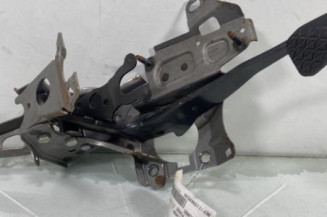 Pedale de frein FORD FIESTA 6
