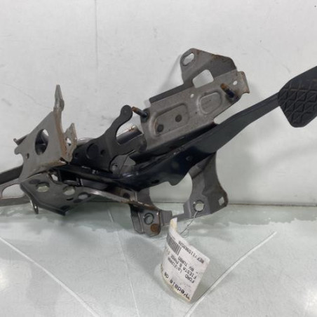 Pedale de frein FORD FIESTA 6