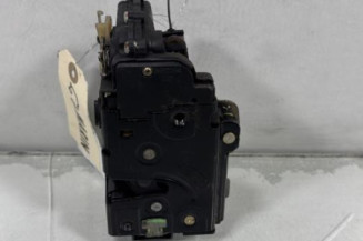 Serrure arriere droit VOLKSWAGEN GOLF 4 Photo n°1