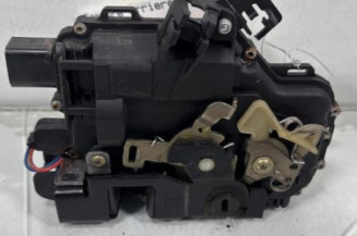 Serrure arriere droit VOLKSWAGEN GOLF 4