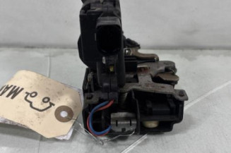 Serrure arriere gauche VOLKSWAGEN GOLF 4