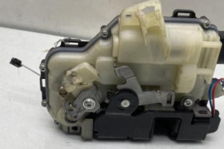 Serrure avant gauche VOLKSWAGEN GOLF 4