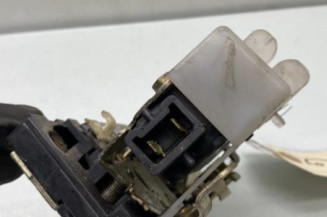 Serrure arriere droit RENAULT CLIO 2