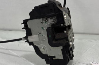 Serrure avant droit RENAULT CLIO 3