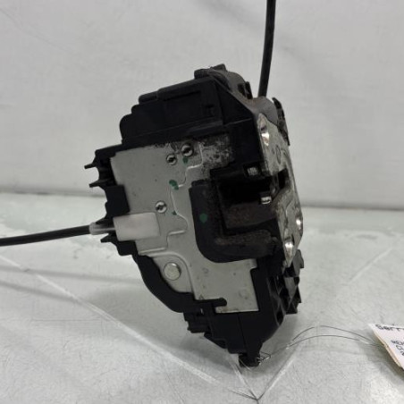 Serrure avant droit RENAULT CLIO 3