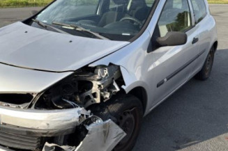 Serrure avant gauche RENAULT CLIO 3