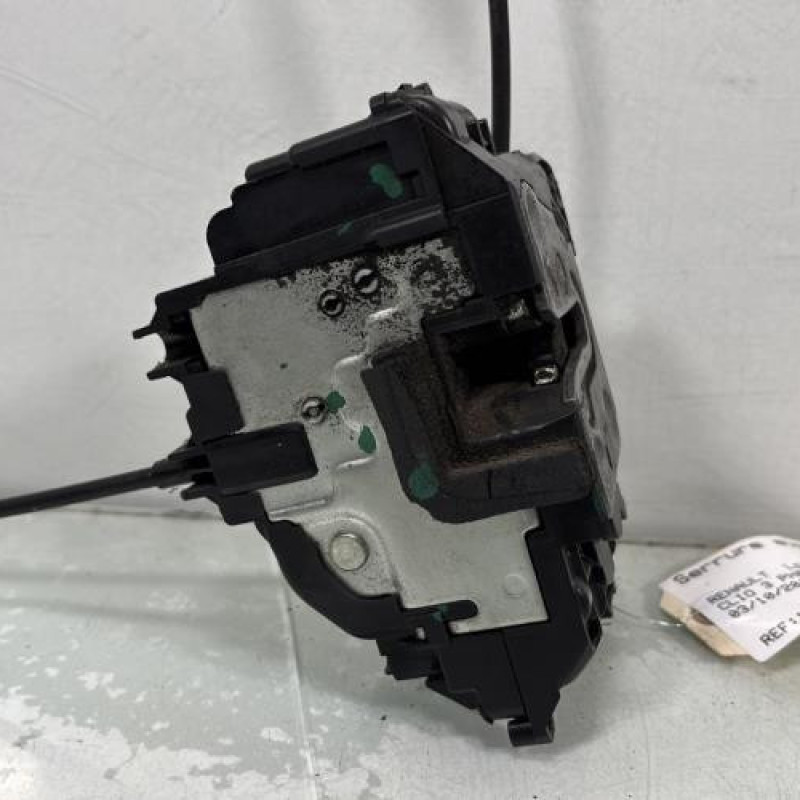 Serrure avant droit RENAULT CLIO 3 Photo n°1