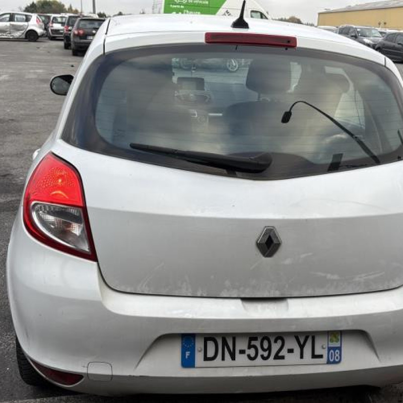 Serrure arriere droit RENAULT CLIO 3 Photo n°9