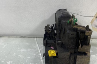 Serrure avant gauche RENAULT KANGOO 1