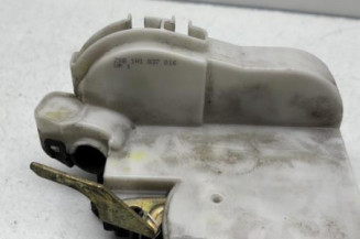 Serrure avant droit VOLKSWAGEN GOLF 3 Photo n°1