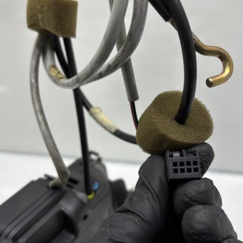 Serrure avant droit MERCEDES CLASSE C 203 COUPE SPORT Photo n°4