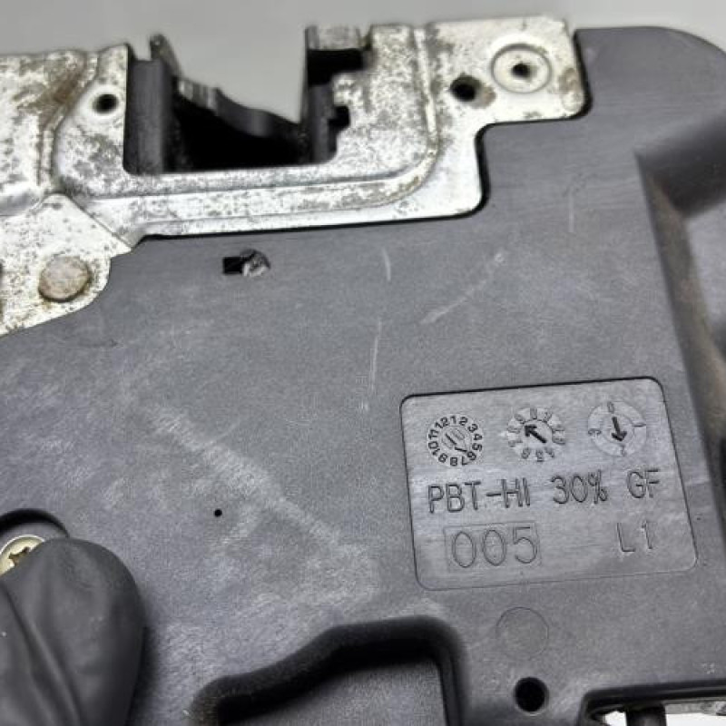 Serrure avant gauche MERCEDES CLASSE C 203 COUPE SPORT Photo n°7