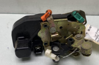 Serrure avant gauche CHRYSLER GRAND VOYAGER 4