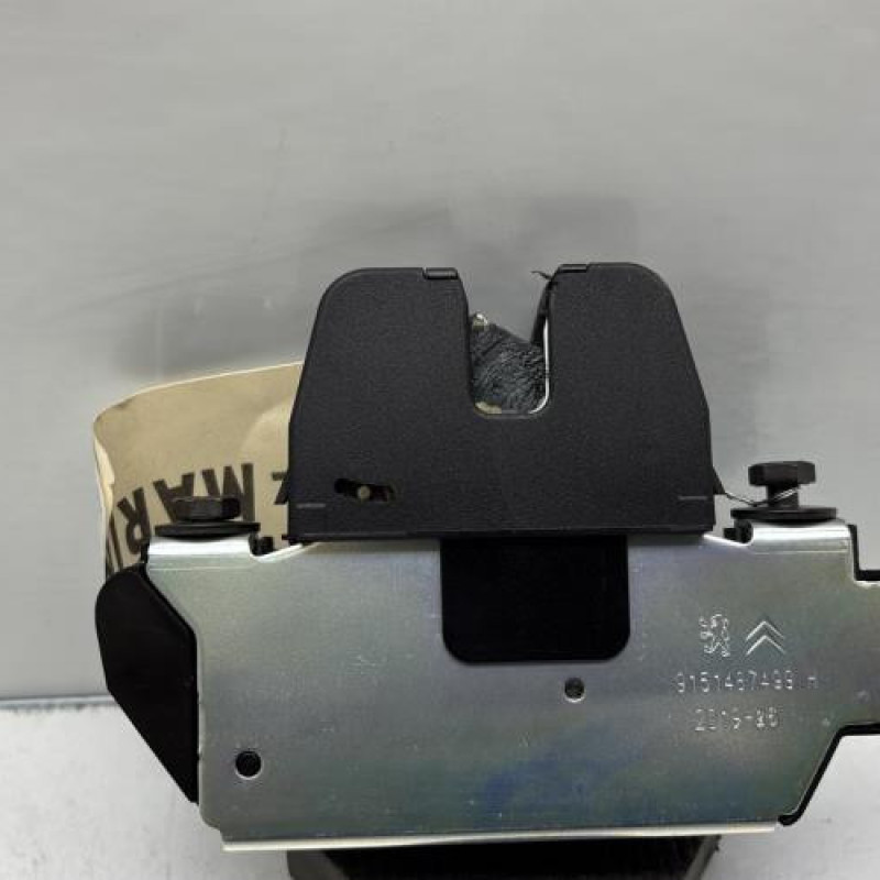 Serrure de coffre PEUGEOT 208 1 Photo n°3