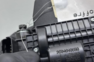 Serrure de coffre PEUGEOT 208 1