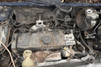 Serrure avant droit PEUGEOT 106