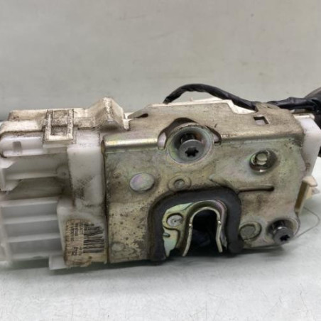 Serrure avant droit MERCEDES CLASSE B 245 Photo n°1