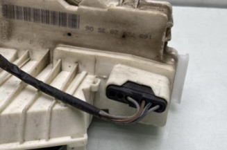 Serrure avant droit MERCEDES CLASSE B 245