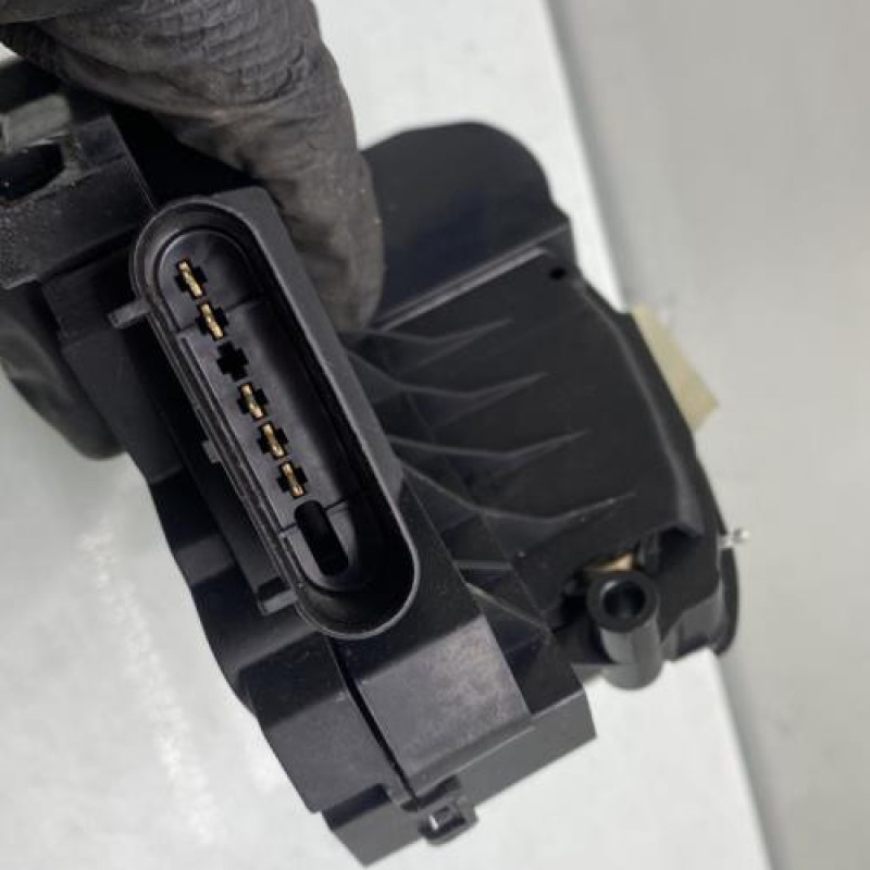 Serrure avant gauche FORD C-MAX 2 Photo n°4