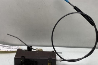 Serrure avant droit FORD FIESTA 4