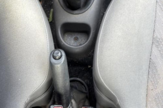 Serrure avant droit FORD FIESTA 4