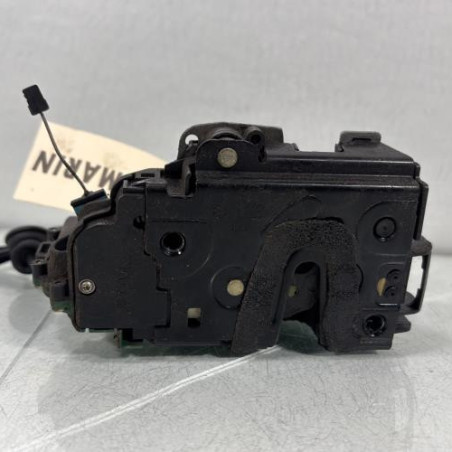 Serrure avant droit VOLKSWAGEN POLO 4 Photo n°1